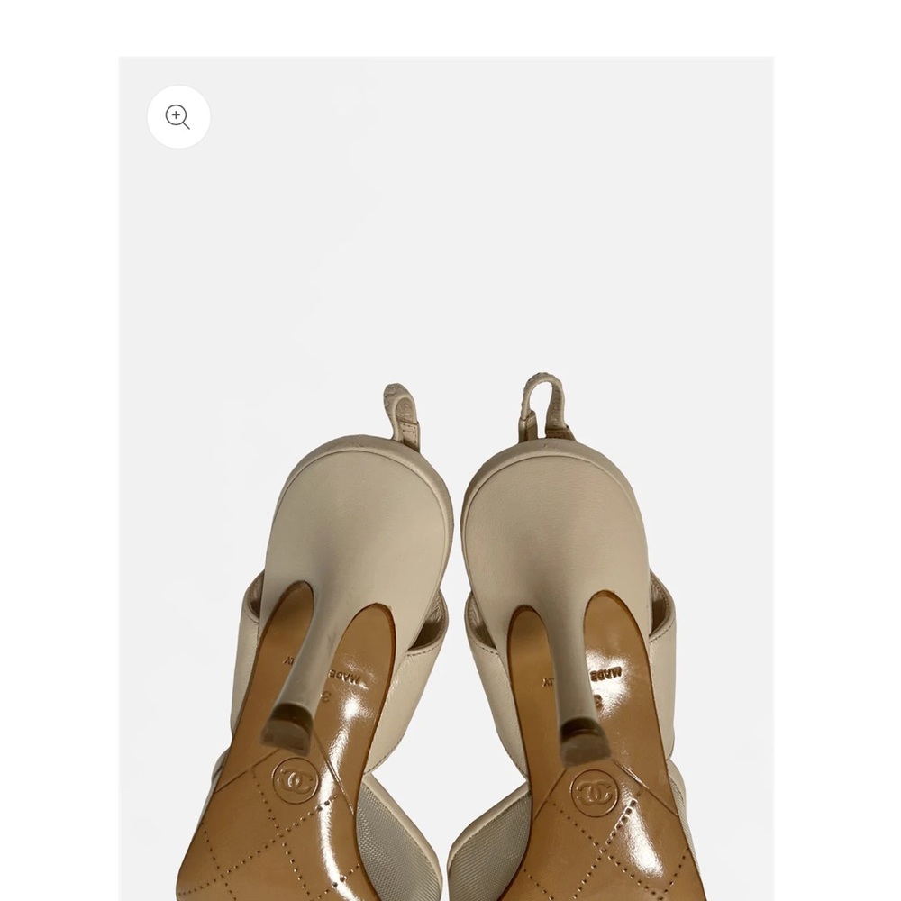 CHANEL Beige and Cream Mesh Slingback Heels - Picture 5 of 6